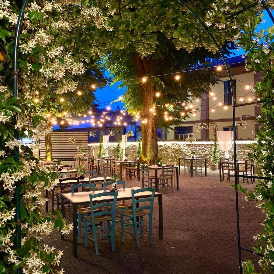 Hotel Milano Pool & Garden 萨利切温泉 外观 照片