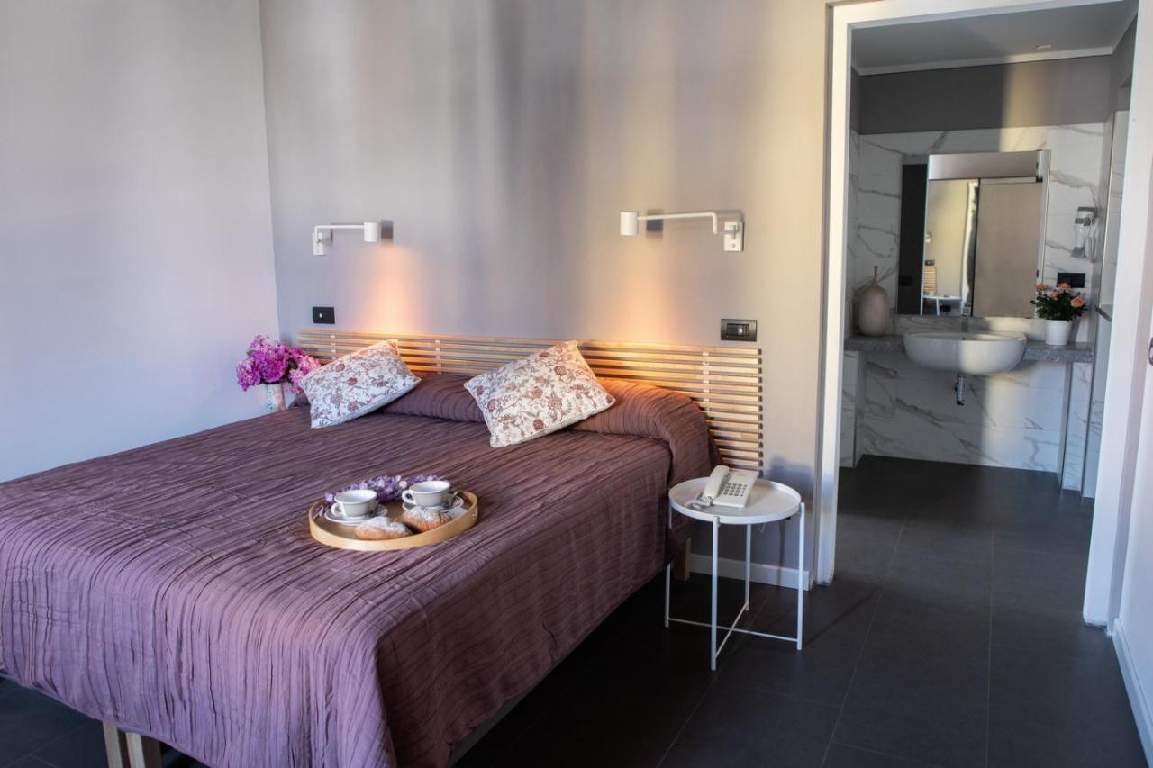 Hotel Milano Pool & Garden 萨利切温泉 外观 照片