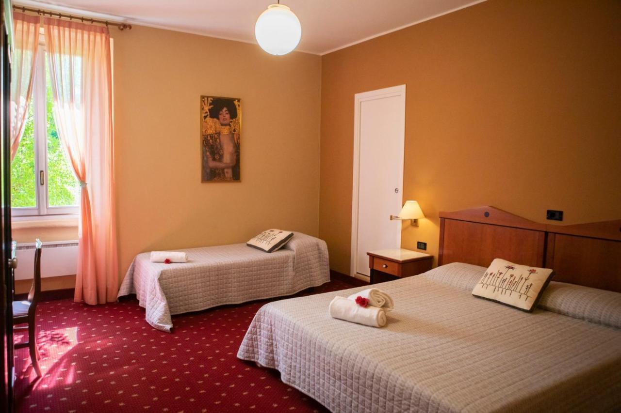 Hotel Milano Pool & Garden 萨利切温泉 外观 照片