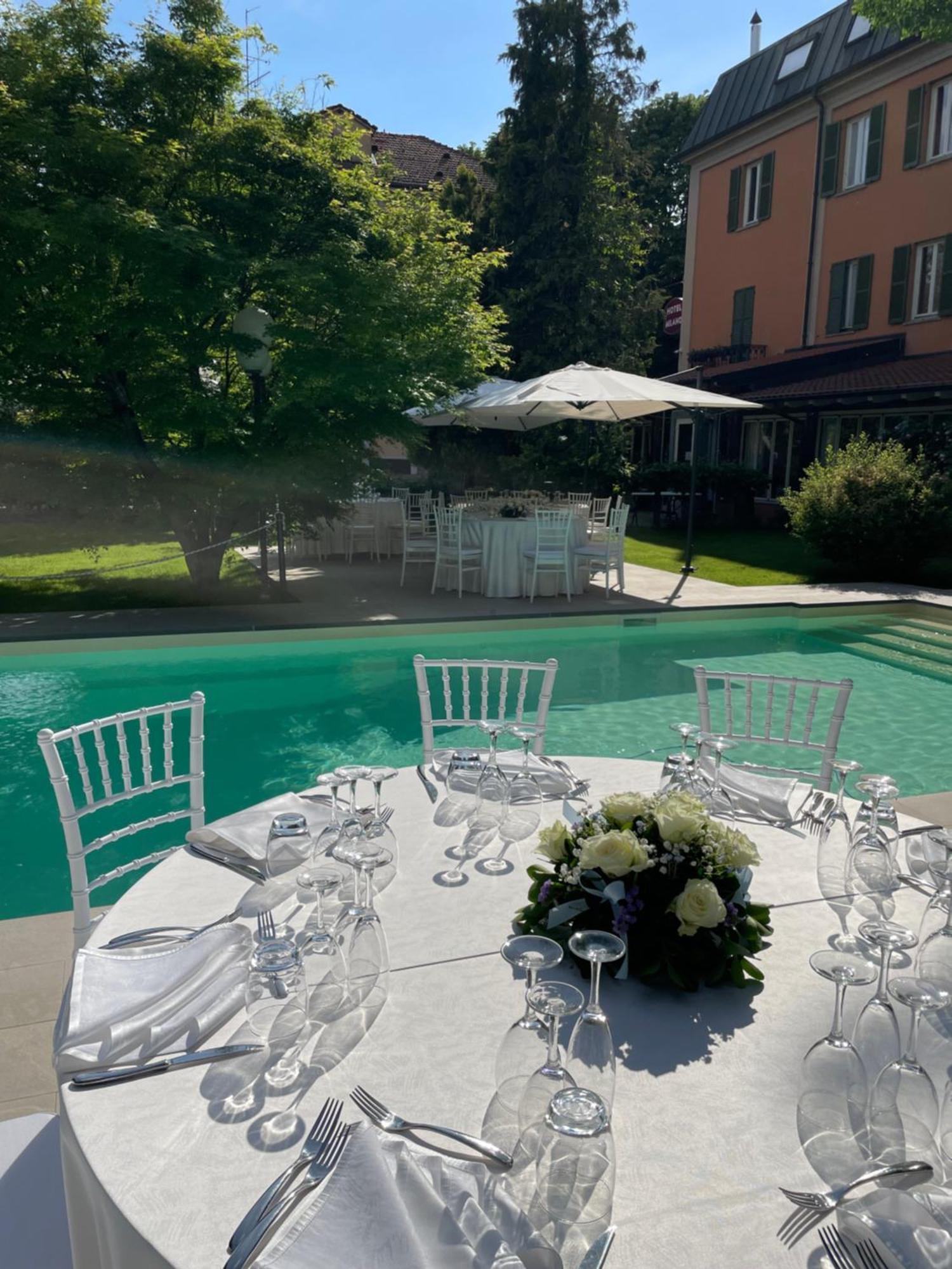 Hotel Milano Pool & Garden 萨利切温泉 外观 照片